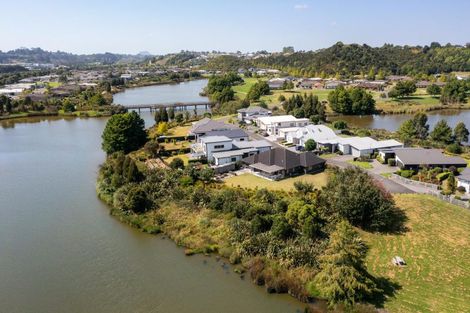 Photo of property in 42 Double Bay Road, Pyes Pa, Tauranga, 3112