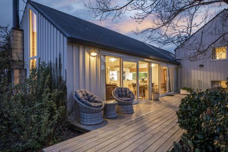 Photo of property in 38 Plympton Street, Brooklands, New Plymouth, 4310