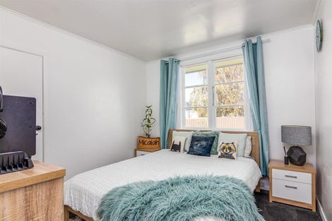 Photo of property in 10 Jones Place, Masterton, 5810