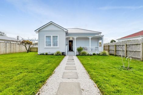 Photo of property in 54 Cloten Road, Stratford, 4332