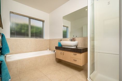 Photo of property in 15 Hendrika Court, Hobsonville, Auckland, 0618