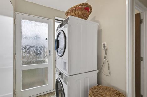 Photo of property in 42 Norwich Avenue, Spotswood, New Plymouth, 4310