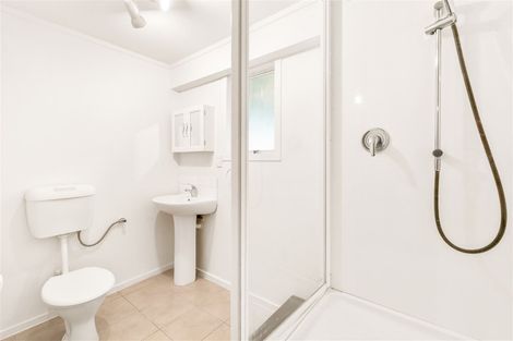 Photo of property in 2/14 Matama Road, Glen Eden, Auckland, 0602