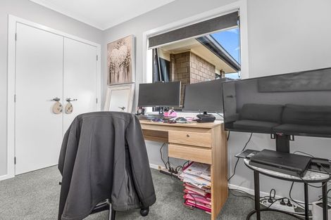 Photo of property in 4/9 Heath Street, Saint Andrews, Hamilton, 3200