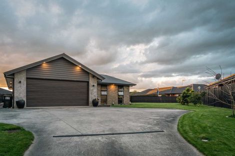 Photo of property in 23 Tiaki Way, Cambridge, 3434