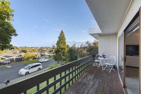 Photo of property in 54 Meadowvale Avenue, Forrest Hill, Auckland, 0620