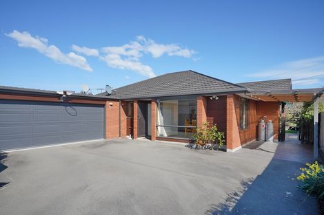 Photo of property in 82 Middleton Road, Upper Riccarton, Christchurch, 8041
