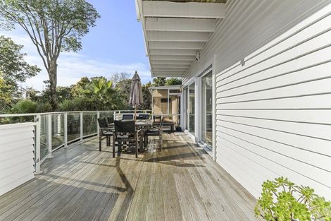 Photo of property in 105 Vivian Street, New Plymouth, 4310