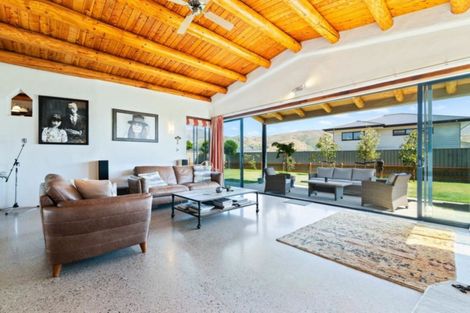 Photo of property in 11 Hortons Way, Cromwell, 9310