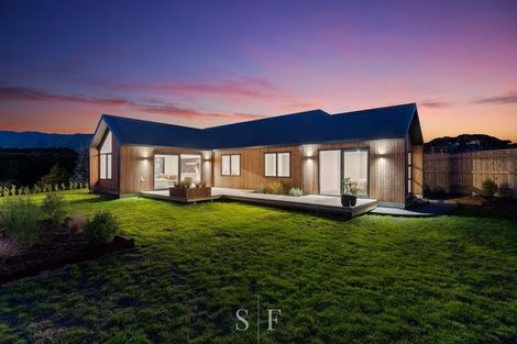 Photo of property in 40 Anderson Park Drive, Waikanae, 5036