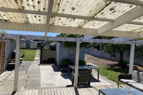 Photo of property in 28 Cridland Street West, Kaiapoi, 7630