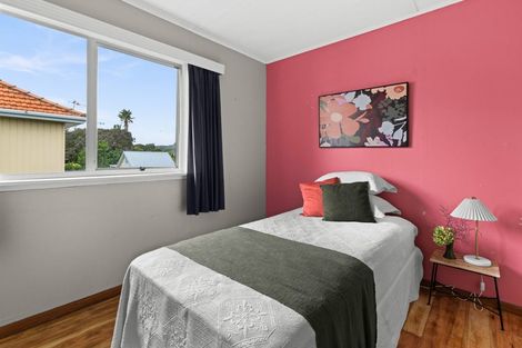 Photo of property in 292 Clifton Road, Te Awanga, 4102