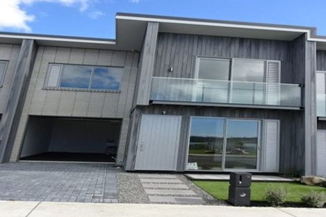Photo of property in 1 Gunn Way, Hobsonville, Auckland, 0616