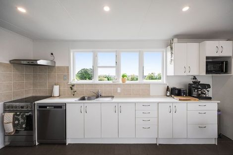 Photo of property in 36a Silverstone Place, Henderson, Auckland, 0612