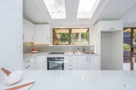 Photo of property in 25 Solander Place, Whitby, Porirua, 5024