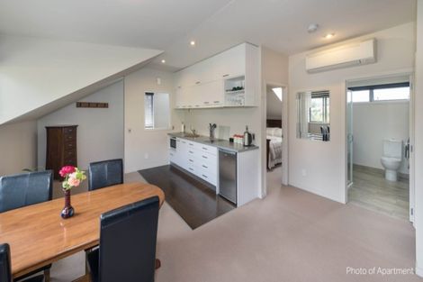 Photo of property in 5 Hollyhock Lane, Wanaka, 9305