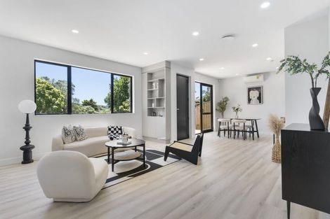 Photo of property in 90 Awaruku Road, Torbay, Auckland, 0630