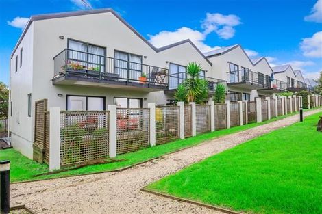 Photo of property in Norfolk Pines, 7/437b Albany Highway, Albany, Auckland, 0632