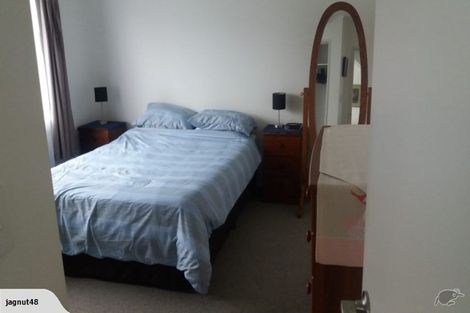 Photo of property in 3 Nadine Place, Mangere Bridge, Auckland, 2022