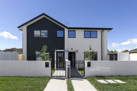 Photo of property in 1/21 Karamu Street, Te Atatu Peninsula, Auckland, 0610