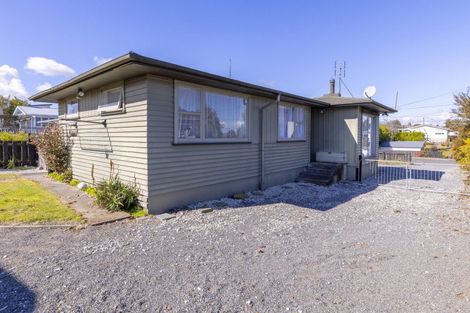 Photo of property in 18 Waitahanui Avenue, Taupo, 3330