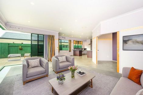 Photo of property in 8 Fernlea Avenue, Kelvin Grove, Palmerston North, 4414