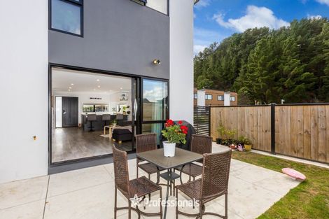 Photo of property in 24 Reakes Crescent, Wallaceville, Upper Hutt, 5018