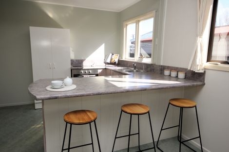 Photo of property in 9b Edmonds Street, Woolston, Christchurch, 8062