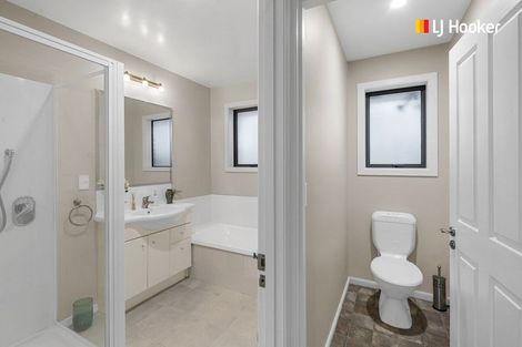Photo of property in 99 Wakari Road, Helensburgh, Dunedin, 9010