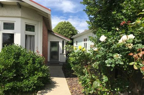 Photo of property in 43 Hargest Crescent, Saint Kilda, Dunedin, 9012