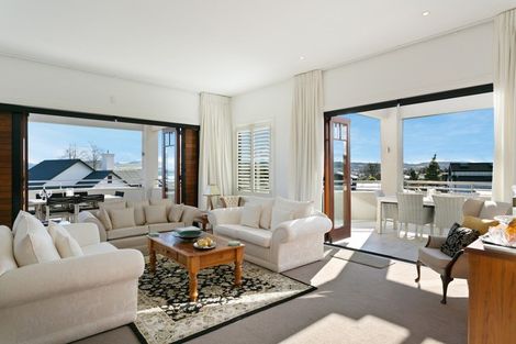 Photo of property in 81 Rokino Road, Hilltop, Taupo, 3330