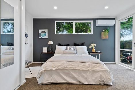 Photo of property in 27 The Track, Takanini, 2112