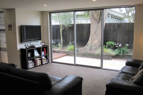 Photo of property in 35a Melrose Street, Christchurch Central, Christchurch, 8013