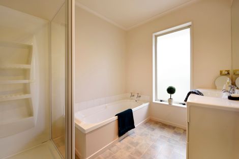 Photo of property in 11 Monro Place, Richmond, 7020