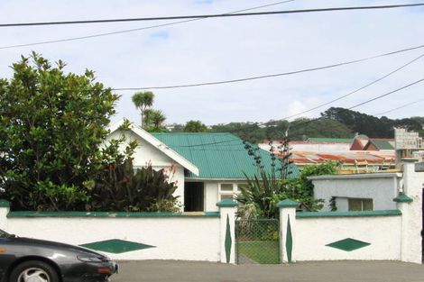 Photo of property in 74 Daniell Street, Newtown, Wellington, 6021