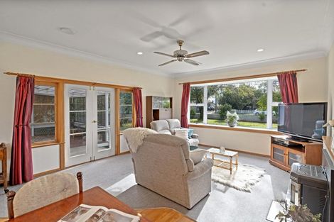 Photo of property in 59 Kent Street, Carterton, 5713