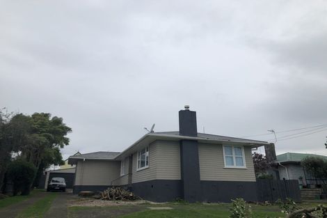 Photo of property in 14 Eddowes Street, Manurewa, Auckland, 2102