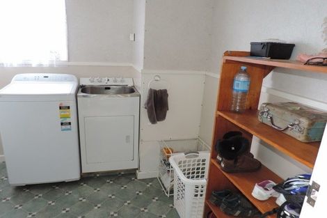 Photo of property in 170 Hakanoa Street, Huntly, 3700