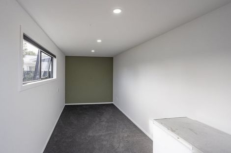 Photo of property in 28 Shetland Street, Woolston, Christchurch, 8062