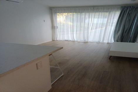 Photo of property in 2/41 Charles Dickens Drive, Mellons Bay, Auckland, 2014