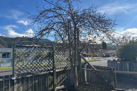 Photo of property in 13 Tapsell Road, Fairy Springs, Rotorua, 3015