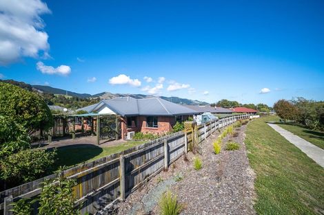 Photo of property in 74 Kingsford Drive, Stoke, Nelson, 7011