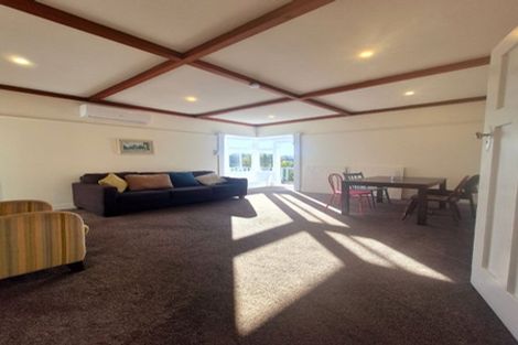 Photo of property in 7 Crawford Road, Kilbirnie, Wellington, 6022