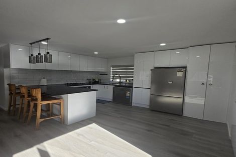 Photo of property in 45 Black Beech Crescent, Takanini, 2110