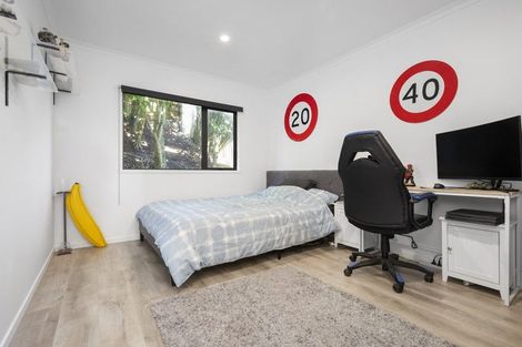 Photo of property in 8a Prospect Terrace, Pukekohe, 2120