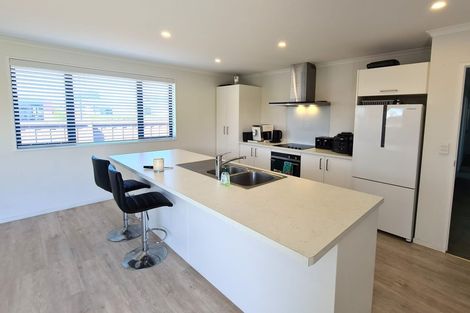 Photo of property in 16 Ledbury Drive, Rolleston, 7615