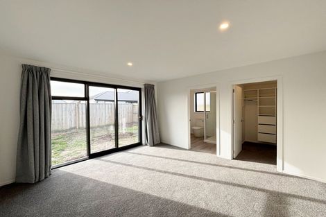 Photo of property in 5 Peak Lane, Halswell, 8025