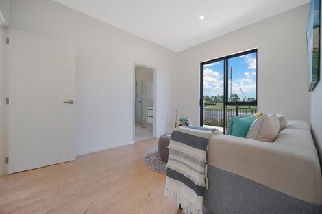 Photo of property in 43 Sapwood Crescent, Takanini, 2110