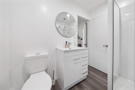Photo of property in 89b Poplar Grove, Whalers Gate, New Plymouth, 4310