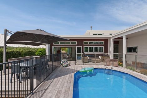 Photo of property in 11 Beach Cove, Wainui, Gisborne, 4010